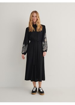 Reserved - Sukienka z ozdobnym haftem - czarny ze sklepu Reserved w kategorii Sukienki - zdjęcie 170063606