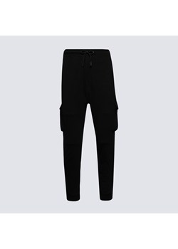 umbro spodnie badescau ul124spm08001 ze sklepu 50style.pl w kategorii Spodnie męskie - zdjęcie 170067629