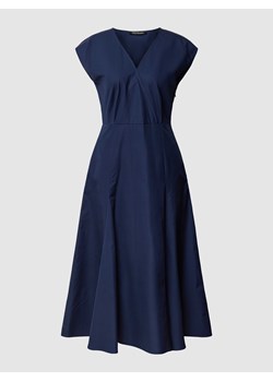 Sukienka midi z efektem stopniowania model ‘MELA’ ze sklepu Peek&Cloppenburg  w kategorii Sukienki - zdjęcie 170094918