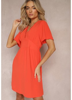 Pomarańczowa Sukienka Mini z Gumkami w Pasie i Koronkowym Dekoltem Azriele ze sklepu Renee odzież w kategorii Sukienki - zdjęcie 170131165