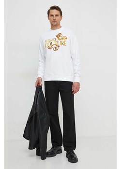 Versace Jeans Couture bluza bawełniana męska kolor biały z nadrukiem 76GAIG01 CF01G ze sklepu ANSWEAR.com w kategorii Bluzy męskie - zdjęcie 170143645