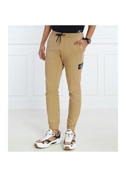 CALVIN KLEIN JEANS Spodnie jogger | Skinny fit ze sklepu Gomez Fashion Store w kategorii Spodnie męskie - zdjęcie 170147887