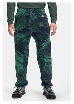 Męskie spodnie z nadrukiem na całej powierzchni Nike ACG „Wolf Tree” - Zieleń ze sklepu Nike poland w kategorii Spodnie męskie - zdjęcie 170147909