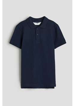 H & M - Top polo z bawełnianej piki - Niebieski ze sklepu H&M w kategorii T-shirty chłopięce - zdjęcie 170147966