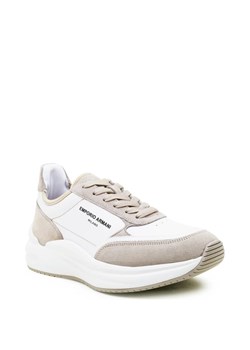Emporio Armani Skórzane sneakersy ze sklepu Gomez Fashion Store w kategorii Buty sportowe damskie - zdjęcie 170149888