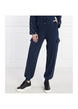 Liu Jo Sport Spodnie dzianinowe | Regular Fit ze sklepu Gomez Fashion Store w kategorii Spodnie damskie - zdjęcie 170150497