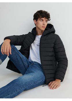 Reserved - Pikowana kurtka z kapturem - czarny ze sklepu Reserved w kategorii Kurtki męskie - zdjęcie 170151985