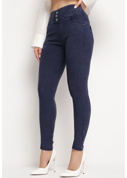 Granatowe Spodnie Jegginsy z Gumką w Pasie z Ćwiekami Asvere ze sklepu Born2be Odzież w kategorii Spodnie damskie - zdjęcie 170153428