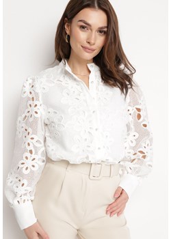 Biała Koszula z Ażurowej Koronki w Kwoaty Rarriana ze sklepu Born2be Odzież w kategorii Koszule damskie - zdjęcie 170153707
