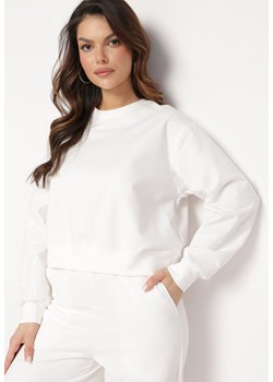 Biała Bawełniana Bluza Oversize o Krótszym Kroju Vesperana ze sklepu Born2be Odzież w kategorii Bluzy damskie - zdjęcie 170153995