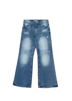 Cropp - Ciemnoniebieskie jeansy flare - niebieski ze sklepu Cropp w kategorii Jeansy damskie - zdjęcie 170155059