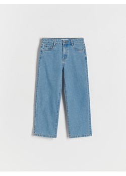 Reserved - Jeansy straight z przetarciami - niebieski ze sklepu Reserved w kategorii Spodnie dziewczęce - zdjęcie 170176168