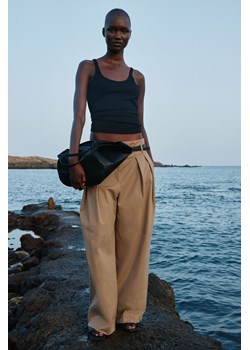 H & M - Szerokie spodnie z paskiem - Beżowy ze sklepu H&M w kategorii Spodnie damskie - zdjęcie 170209735