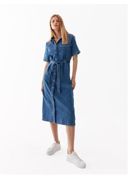 ONLY Sukienka jeansowa 15283308 Niebieski Loose Fit ze sklepu MODIVO w kategorii Sukienki - zdjęcie 170211957