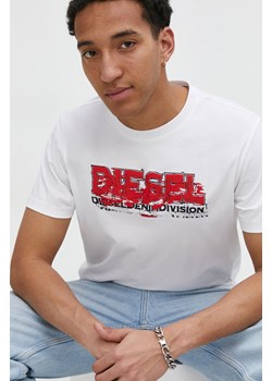Diesel t-shirt bawełniany męski kolor biały z nadrukiem ze sklepu ANSWEAR.com w kategorii T-shirty męskie - zdjęcie 170215996