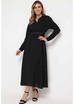 Czarna Rozkloszowana Sukienka z Kopertowym Dekoltem i Paskiem w Talii Askadi ze sklepu Born2be Odzież w kategorii Sukienki - zdjęcie 170217765