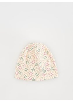 Reserved - Bawełniana czapka ze wzorem - złamana biel ze sklepu Reserved w kategorii Czapki dziecięce - zdjęcie 170219589
