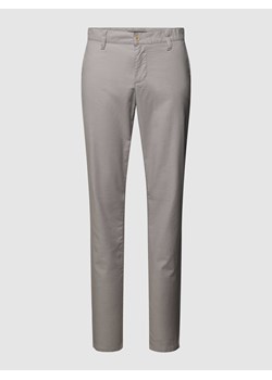 Spodnie o kroju regular fit z fakturowanym wzorem model ‘LOU’ ze sklepu Peek&Cloppenburg  w kategorii Spodnie męskie - zdjęcie 170220186