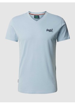 T-shirt z dekoltem w serek model ‘VINTAGE LOGO’ ze sklepu Peek&Cloppenburg  w kategorii T-shirty męskie - zdjęcie 170220578