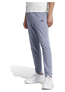 adidas Spodnie dresowe w kolorze błękitnym ze sklepu Limango Polska w kategorii Spodnie męskie - zdjęcie 170225648