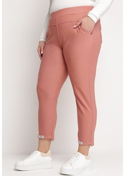 Ciemnoróżowe Spodnie 3/4 z Gumką w Talii z Wyższym Stanem Suna ze sklepu Born2be Odzież w kategorii Spodnie damskie - zdjęcie 170233095