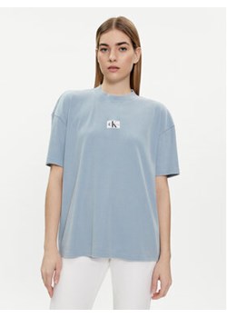 Calvin Klein Jeans T-Shirt J20J223278 Niebieski Boyfriend Fit ze sklepu MODIVO w kategorii Bluzki damskie - zdjęcie 170237068