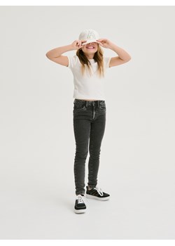 Reserved - Jeansy skinny high waist z efektem sprania - szary ze sklepu Reserved w kategorii Spodnie dziewczęce - zdjęcie 170245528