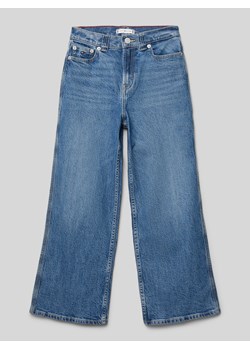 Jeansy o luźnym kroju z wyhaftowanym logo ze sklepu Peek&Cloppenburg  w kategorii Spodnie dziewczęce - zdjęcie 170254367