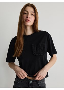 Reserved - T-shirt boxy z kieszonką - czarny ze sklepu Reserved w kategorii Bluzki damskie - zdjęcie 170257985