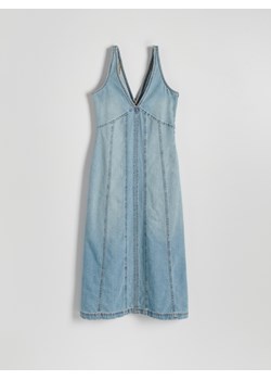 Reserved - Jeansowa sukienka midi - niebieski ze sklepu Reserved w kategorii Sukienki - zdjęcie 170258147