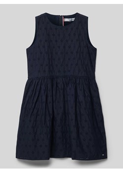 Sukienka o długości do kolan z kwiatowym haftem ze sklepu Peek&Cloppenburg  w kategorii Sukienki dziewczęce - zdjęcie 170259869
