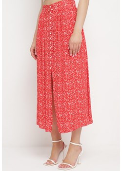Czerwona Spódnica Maxi w Kwiatowy Print z Guziczkami Kasphine ze sklepu Born2be Odzież w kategorii Spódnice - zdjęcie 170260278
