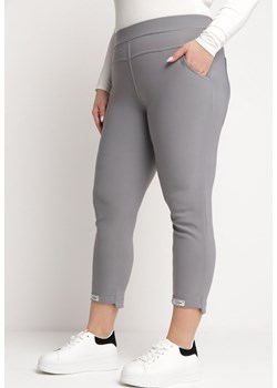 Ciemnoszare Spodnie z Nogawkami 7/8 i Kieszeniami Selandima ze sklepu Born2be Odzież w kategorii Spodnie damskie - zdjęcie 170260515