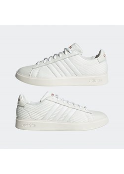 adidas Sneakersy &quot;Grand Court 2&quot; w kolorze białym ze sklepu Limango Polska w kategorii Trampki męskie - zdjęcie 170261917