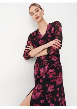 Mohito - Szyfonowa sukienka midi z motywem roślinnym - fioletowy ze sklepu Mohito w kategorii Sukienki - zdjęcie 170262297