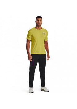Męskie spodnie treningowe Under Armour UA Armour Fleece Pant ze sklepu Sportstylestory.com w kategorii Spodnie męskie - zdjęcie 170276677