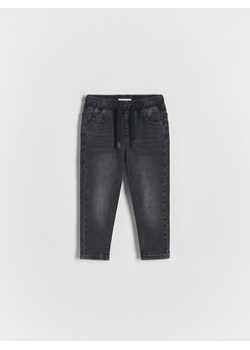 Reserved - Jeansy Carrot - czarny ze sklepu Reserved w kategorii Spodnie i półśpiochy - zdjęcie 170287796