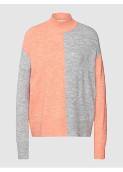Sweter z dzianiny w dwóch kolorach ze sklepu Peek&Cloppenburg  w kategorii Swetry damskie - zdjęcie 170289368