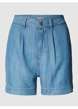 Szorty jeansowe z naszywką z logo ze sklepu Peek&Cloppenburg  w kategorii Szorty - zdjęcie 170291059
