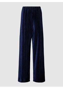Spodnie materiałowe z plisami ze sklepu Peek&Cloppenburg  w kategorii Spodnie damskie - zdjęcie 170291477