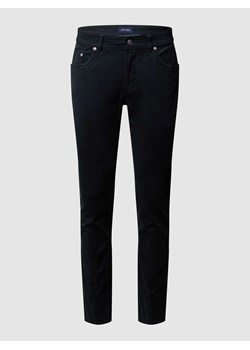 Spodnie o prostym kroju z dodatkiem streczu ze sklepu Peek&Cloppenburg  w kategorii Spodnie męskie - zdjęcie 170293925
