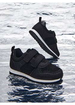 Sinsay - Sneakersy na rzepy - czarny ze sklepu Sinsay w kategorii Buty sportowe dziecięce - zdjęcie 170304828