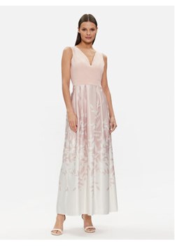 Rinascimento Sukienka wieczorowa CFC0117507003 Różowy Regular Fit ze sklepu MODIVO w kategorii Sukienki - zdjęcie 170323168