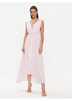 Rinascimento Sukienka wieczorowa CFC0117773003 Różowy Regular Fit ze sklepu MODIVO w kategorii Sukienki - zdjęcie 170325039