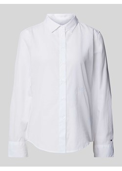 Bluzka koszulowa z wyhaftowanym logo ze sklepu Peek&Cloppenburg  w kategorii Koszule damskie - zdjęcie 170342746