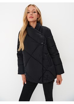 Mohito - Czarna kurtka pikowana - czarny ze sklepu Mohito w kategorii Kurtki damskie - zdjęcie 170343598