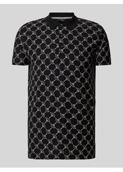 Koszulka polo o kroju regular fit z nadrukiem z logo na całej powierzchni model ‘Thilo’ ze sklepu Peek&Cloppenburg  w kategorii T-shirty męskie - zdjęcie 170395648