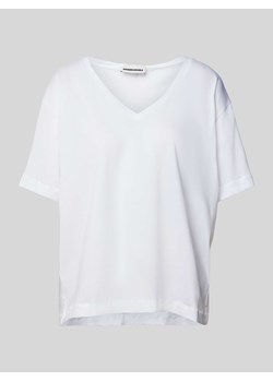 T-shirt z dekoltem w serek model ‘DEMIKAA’ ze sklepu Peek&Cloppenburg  w kategorii Bluzki damskie - zdjęcie 170396529