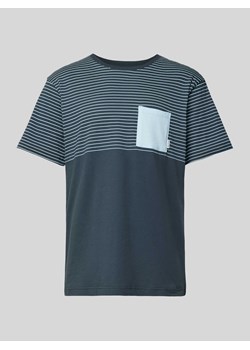 T-shirt z nakładaną kieszenią na piersi model ‘Felton’ ze sklepu Peek&Cloppenburg  w kategorii T-shirty męskie - zdjęcie 170397249