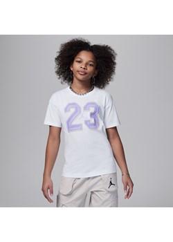 T-shirt dla dużych dzieci z nadrukiem Jordan 23 Flight - Biel ze sklepu Nike poland w kategorii Bluzki dziewczęce - zdjęcie 170398245